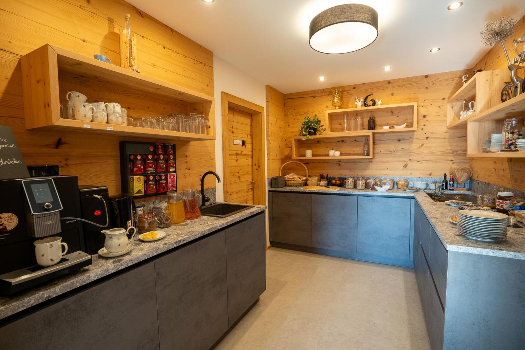 Haus Hoellwart Sankt Johann im Pongau Ngoại thất bức ảnh